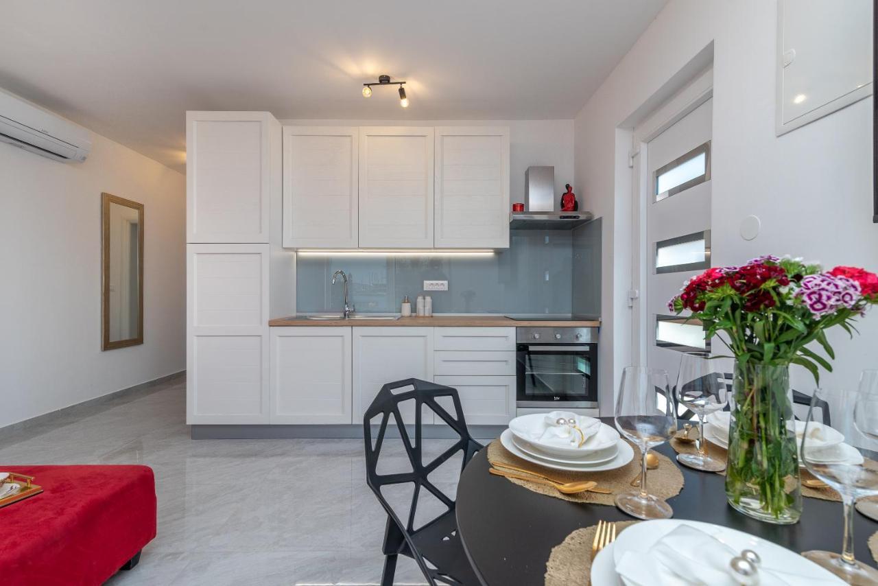 Infinity Residence Трогир Экстерьер фото