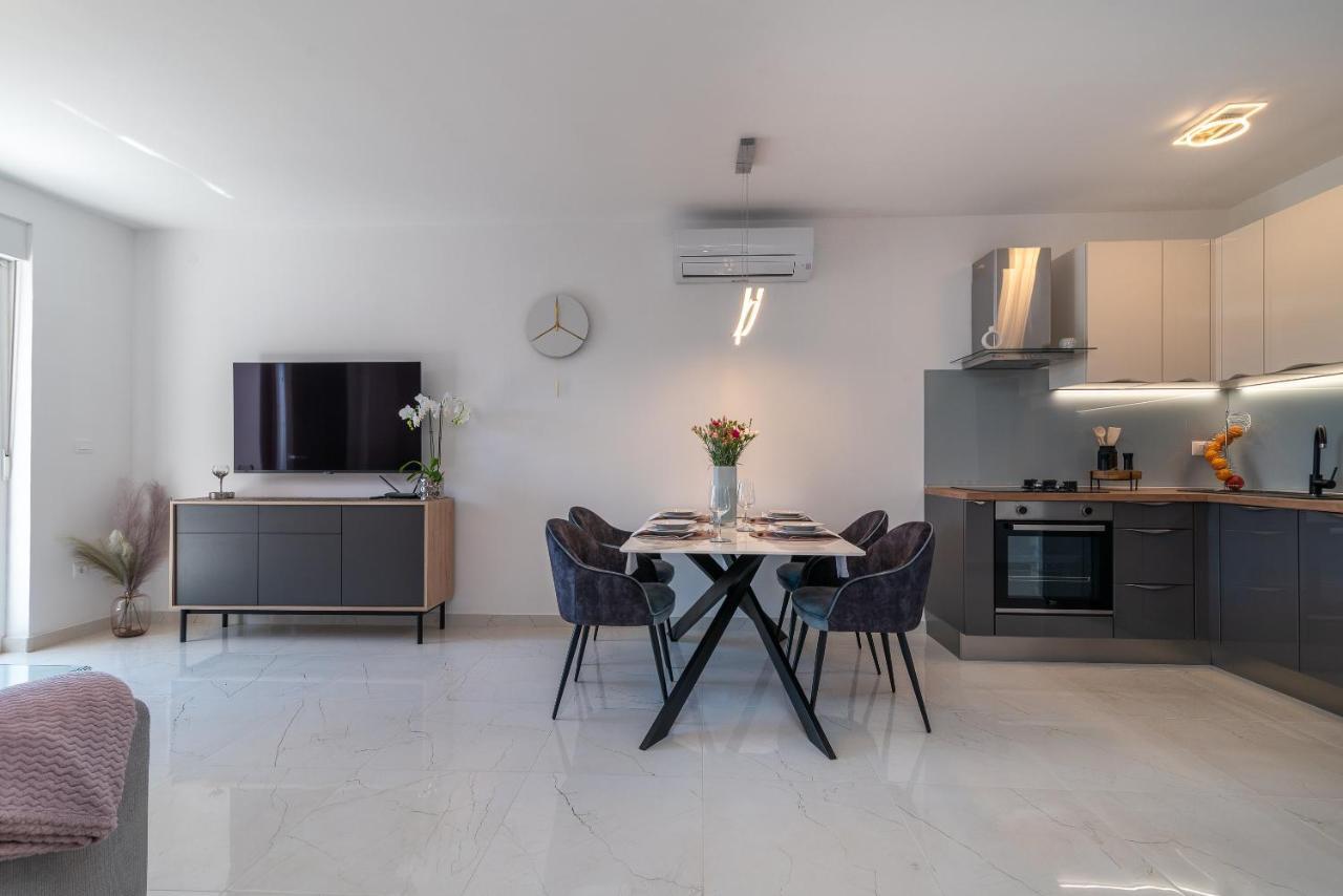 Infinity Residence Трогир Экстерьер фото